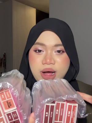 look at what i boughtttt!!! 😭🫶🏻❤️