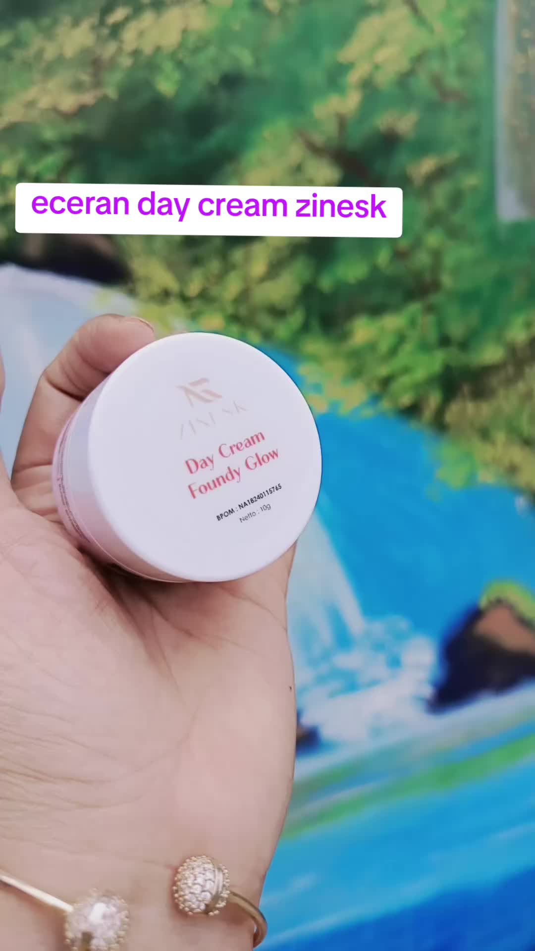 zinesk day cream,bisa sebagai pengganti foundation, glowing dan lembab#zinesk #zineskskincare 