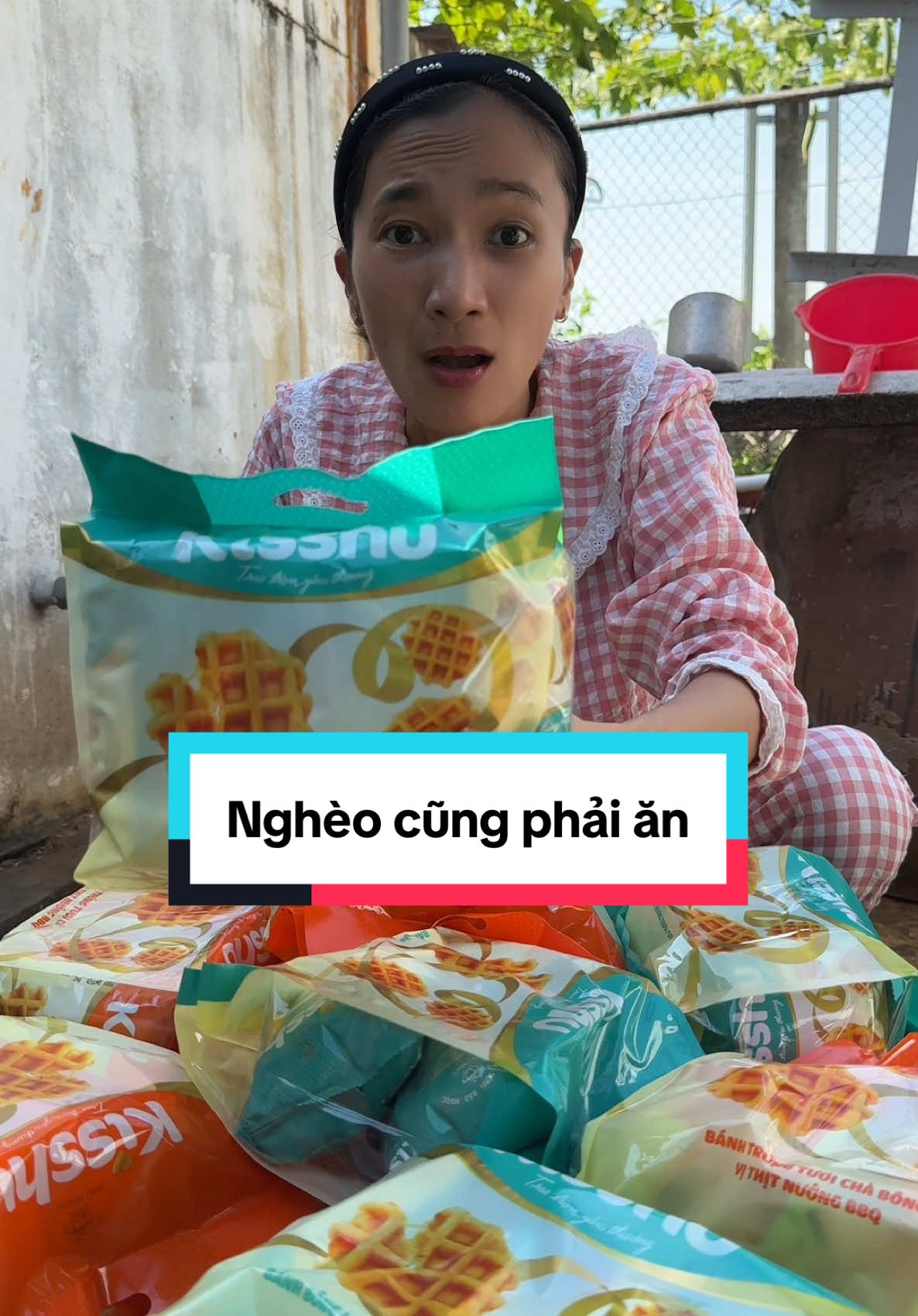 Nghèo cũng phải ăn chứ anh mà không có mắc nha a#xuhuong #phuongthao86 #banhbonglan 