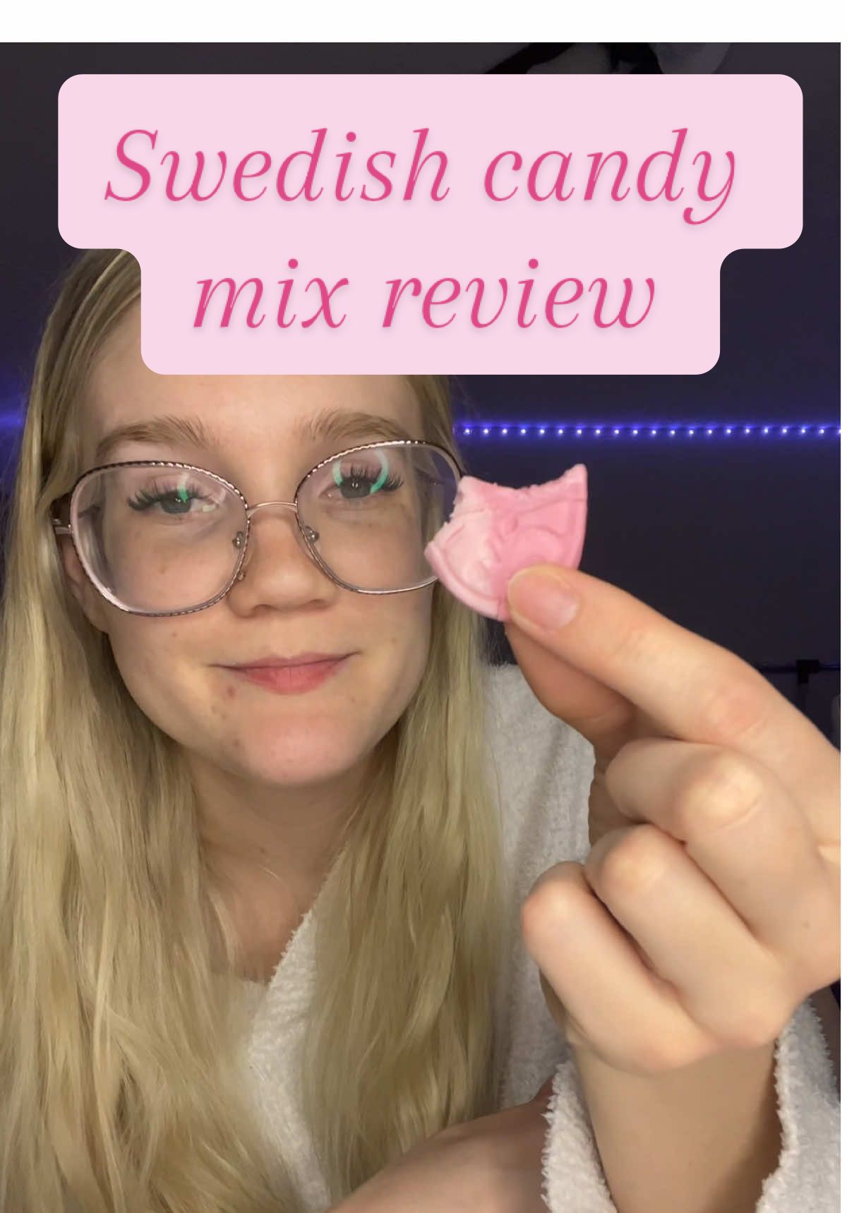 Overall rating 4/5 stars would buy again 🥵 #candytastetest #tryingcandy #candytok #swedishcandy #swedishcandyreview #candyreview #candysalad #bubscandy 