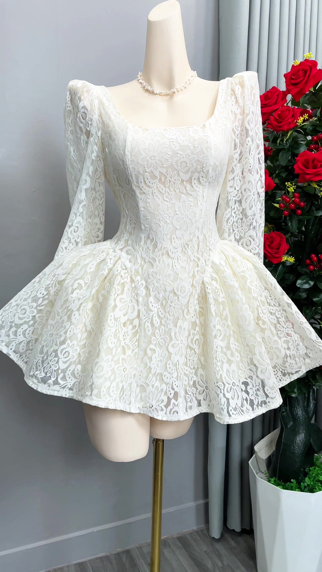 Váy ren tay dài xinh hottrend #vayxinh #vayditiec #macdepmoingay #tiktokviral #fashion 