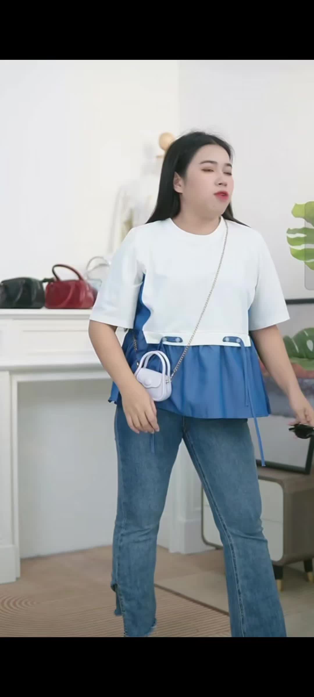 Yolanda เสื้อยืด คอกลม แต่งยีนส์ #เสื้อยืดแฟชั่น #เสื้อผ้าผู้หญิง #เสื้อยืดแขนสั้น #เสื้อคอกลม #เสื้อยืดคอกลม #เสื้อคอกลมแขนสั้น #เสื้อผ้าผู้หญิง #เสื้อผ้าแฟชั่น #tiktoklooks #เสื้อสาวอวบ #เสื้อผ้าสาวอวบอ้วน 