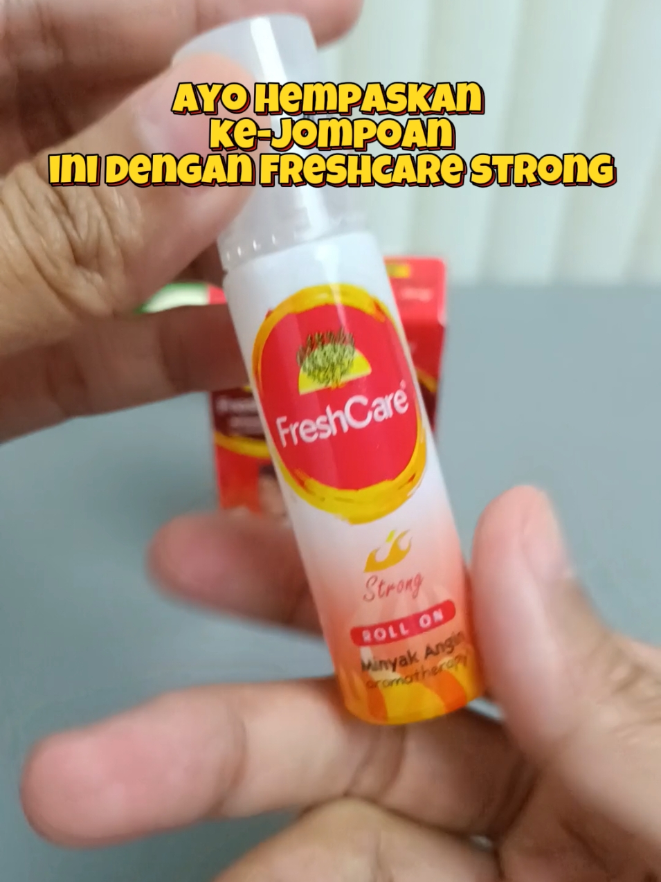Hempaskan kejompoan ini dengan fresh care strong kawannn#freshcare #freshcarestrong #mamabaim7 #Mama.baim7 
