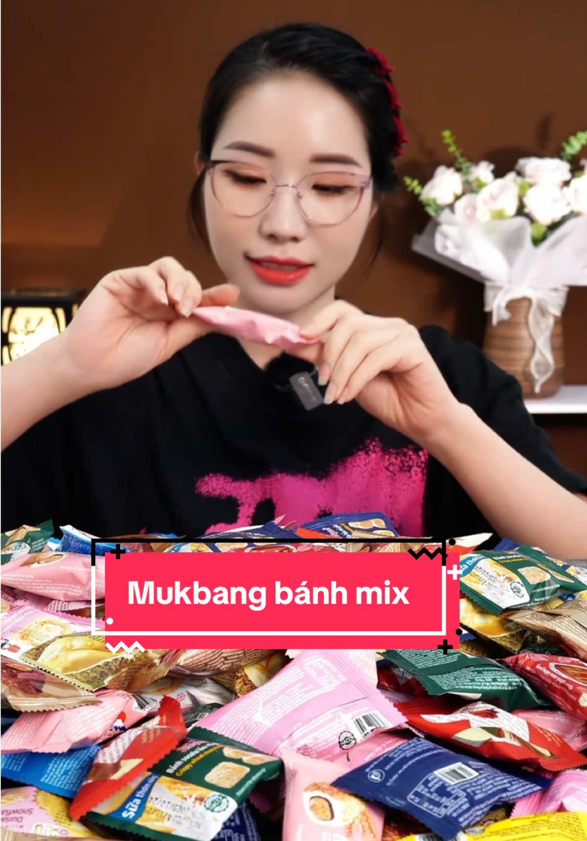 Mukbang bánh mix giòn rụm 🥰 #miloondiet #vtmgr #banhmix