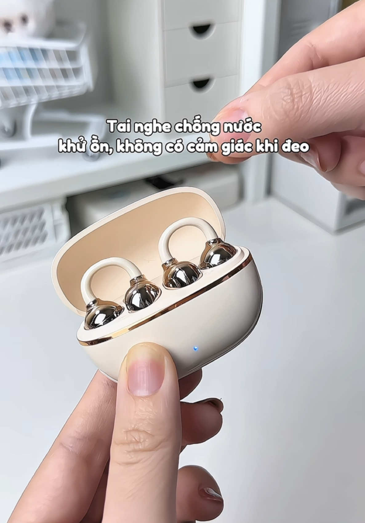 Đeo như không đeo😲 #tainghebluetooth #tainghe #ddoocbh #muataitiktokshop #saleluongve #xuhuong #unbox 