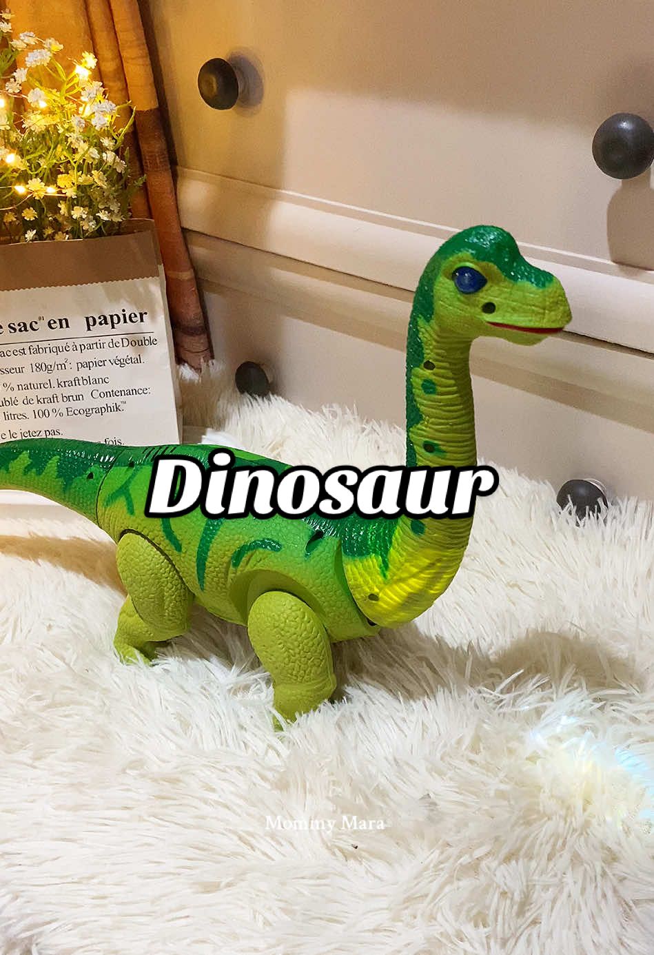 Sinong di matutuwa dito sa dinosaur na nangingitlog? 🥹 ang mura pero mall quality 🥰 #toysforkids #dinosaur #fyp 