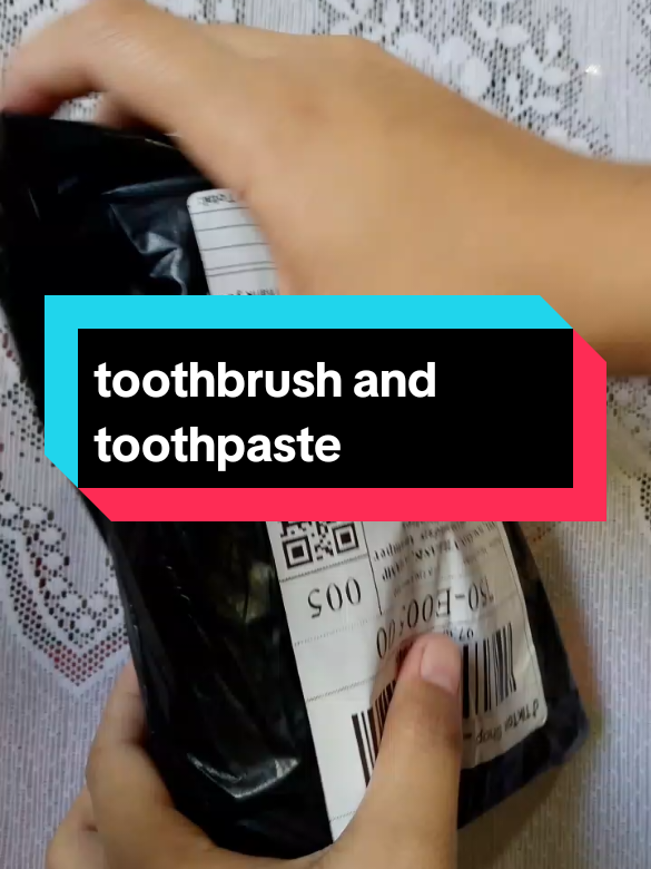 #toothbrushwithtoothpaste #toothbrush #toothpaste #buynowwithtiktokshop #affiliatetiktokshop #tiktokaffiliate #clicktheyellowbaskettoorder 