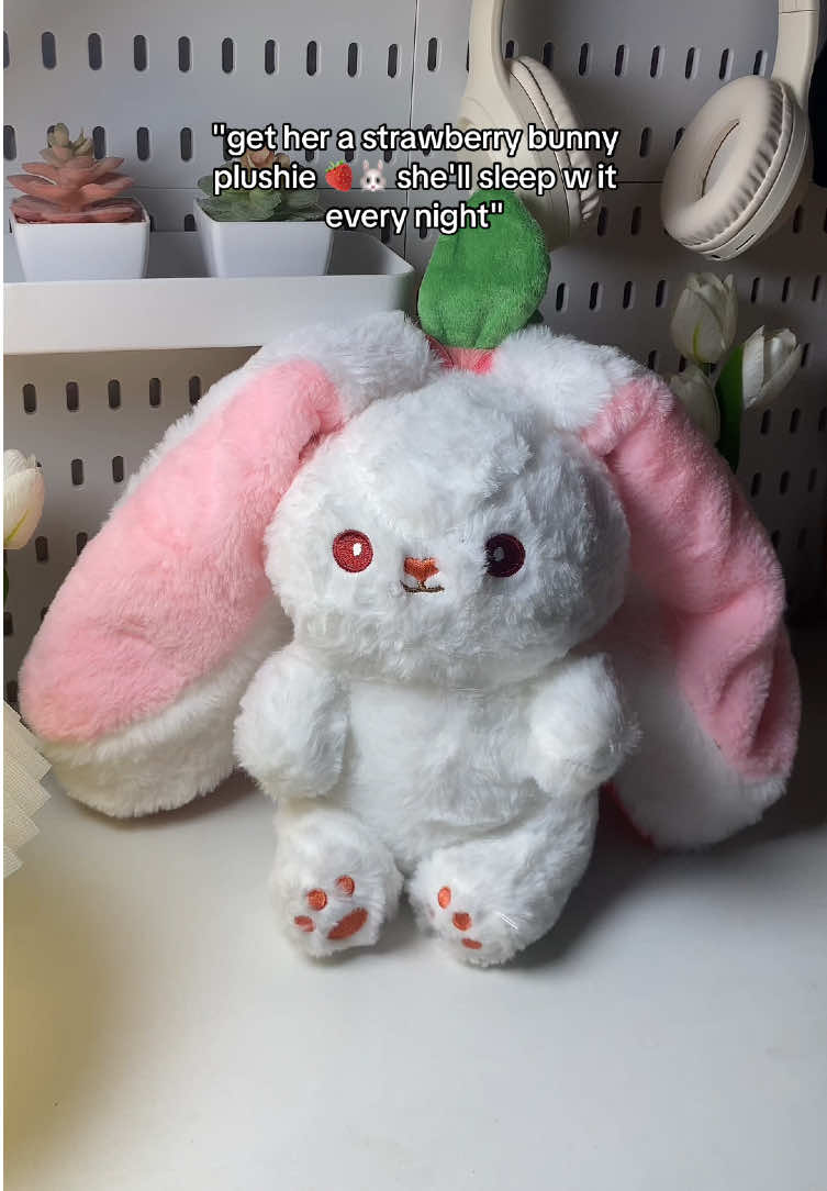 oh to receive strawberry bunny plushie🐰🍓🥺 #plushies #strawberrybunnyplushie #bunnyplushie #stufftoy #toy 