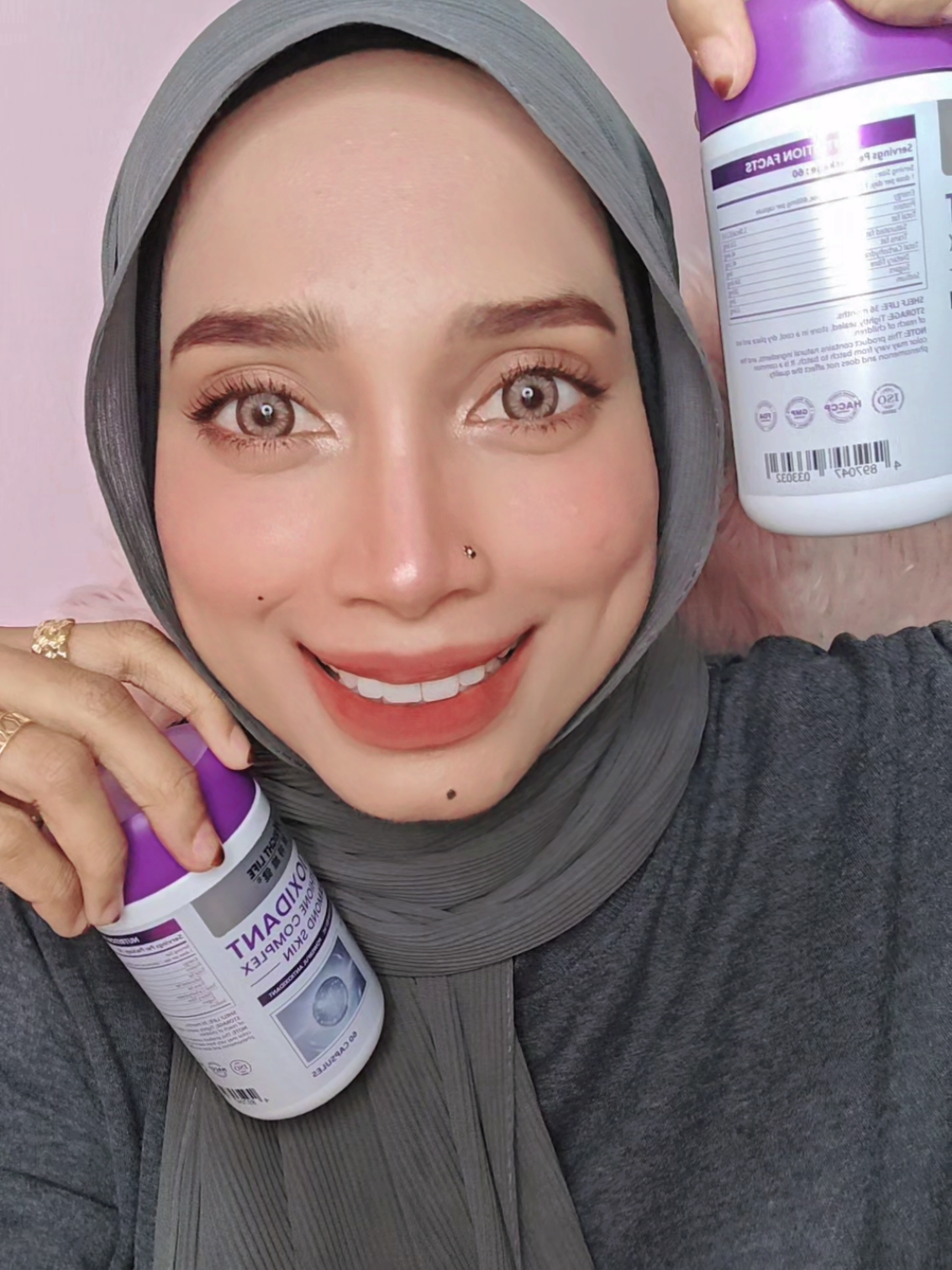 jangan terkejut laaa ramai yang tegur ko makin awexx muda yea....bagus sangat diamond skin ni untuk skin and dalam kita better korang grab skrg... #diamondskin #skincantik ##wrightlife #skincare #supplement #kulitcerah #wanita #cantik #glowing #flawless #lovemyskin #skincare #skincareroutine #ibuzatiktoker #glowingskincare #ibuza #terimakasihtiktok🙏🏼🥰 #fyp #belisekarang 