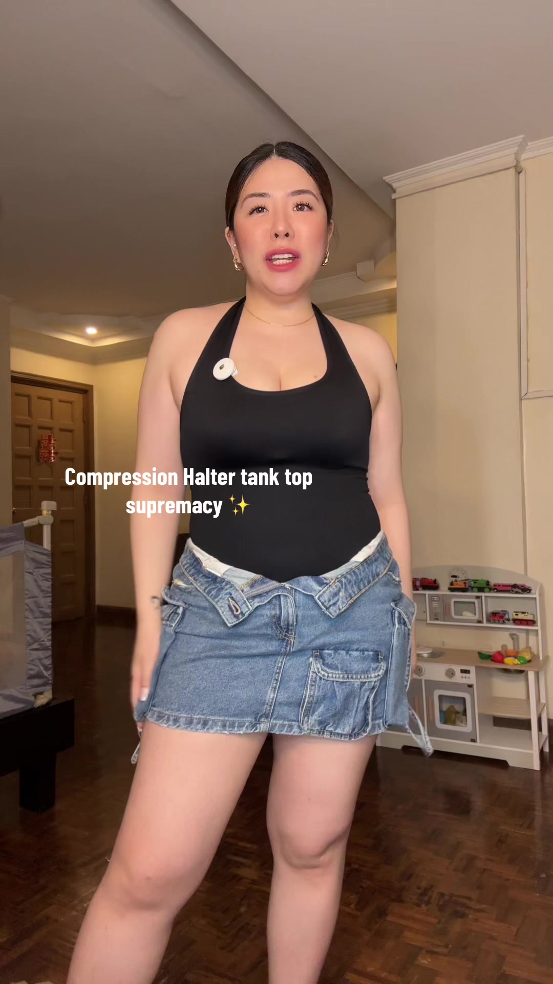 Compression Halter Tank top — @Hottie Diary PH 😬🫶🏻  Size im wearing : LARGE  #hottiediary #compressionshirt #compressiongarment #haltertop #bodycompression #mommahrhyfinds 
