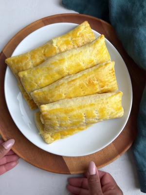 Guyanese Cheese Rolls. The full recipe with step by step instructions is linked in my bio. #guyana🇬🇾 #cheeserolls 
