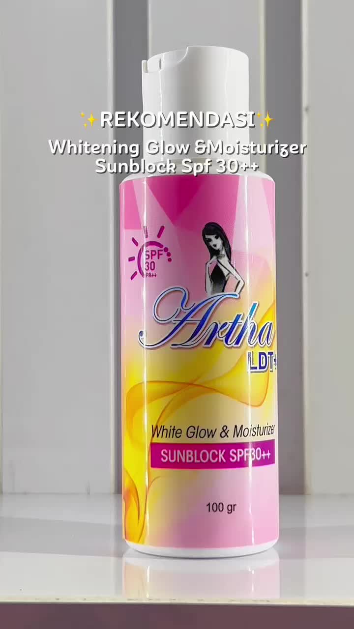 Klau keluar rumah jangan lupa pake Sunblock ya say😍@Novelia Indriyati Ha @Lukman Arisandy #ownerarthaldtbpompemutih #adminartha #ownerarthaldtprodukviral #bodycarearthaldt #bodycarearthaldtbpom #bodycareartha 