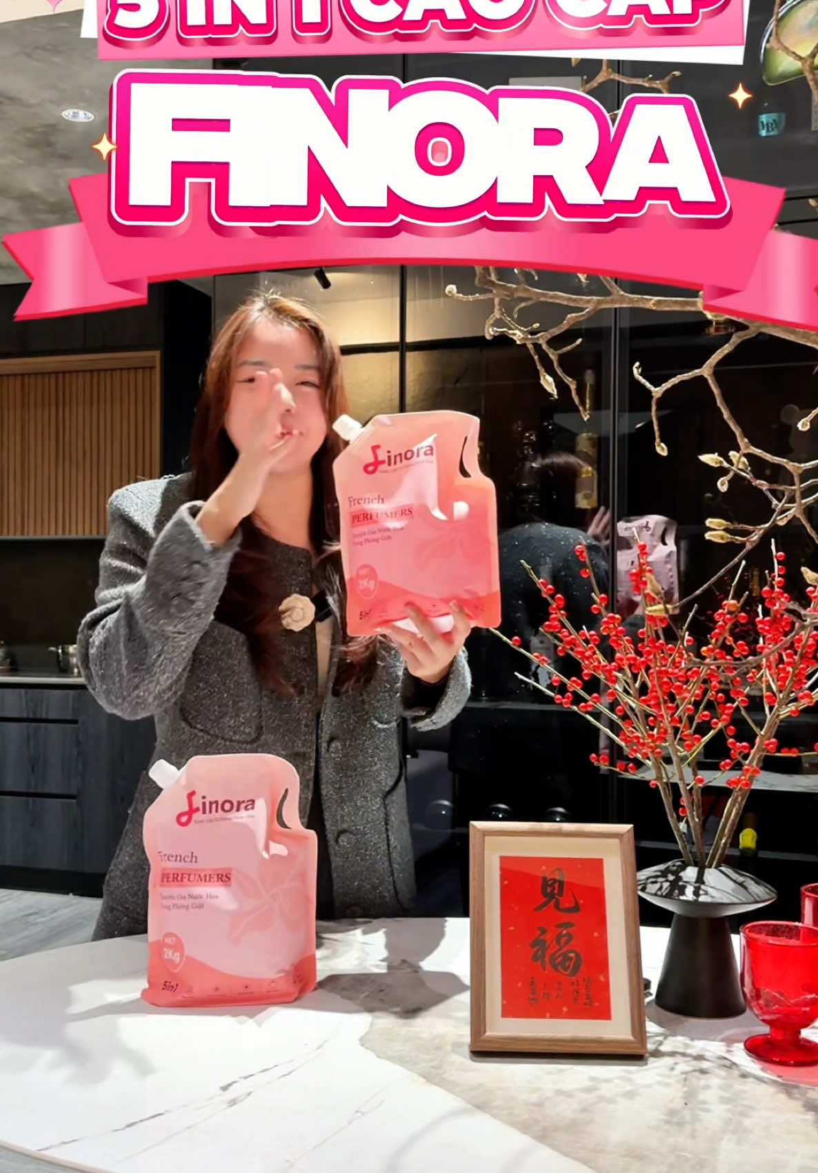 Ôi Cái Nước Giặt Hương Nước Hoa Cao Cấp Này Nó Thơm Sangggg . Như Mùi Nước Hoa Cây Cỏ Ý, Mùi Êm Dịu Không Bị Hắc ! Chuẩn Gu Em Các Bác Ơi . Trải Nghiệm Thử Đi Các Bác 👇👇👇