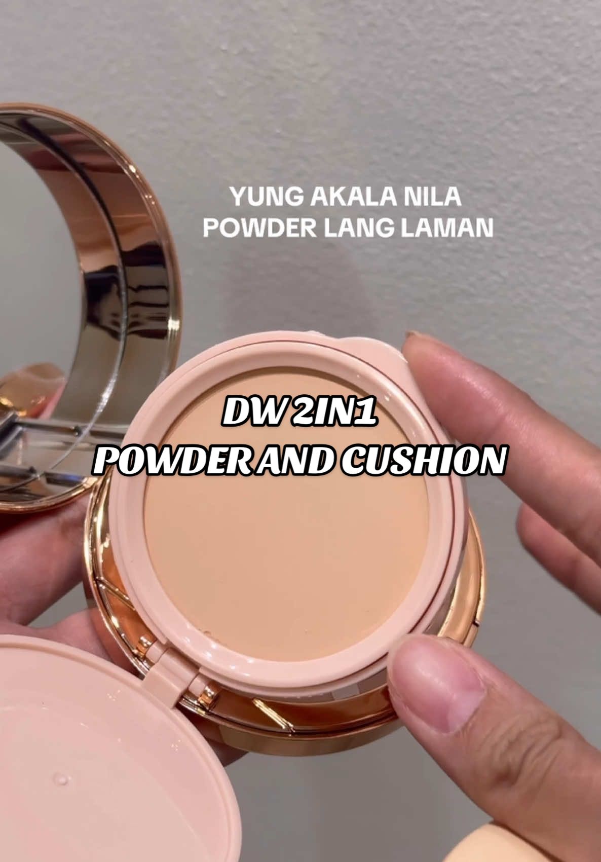 pull nyo lang pataas para maopen nyo yung cushion :D #dw #cushion #powder 