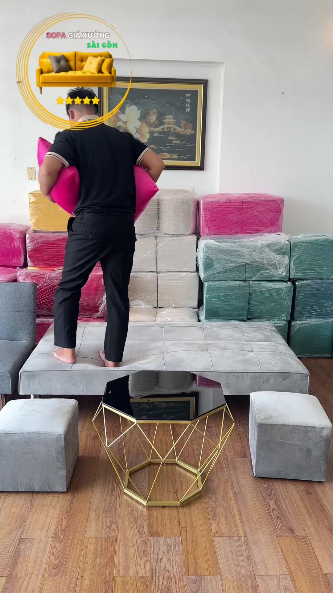 Loại Sofa này khá tiện lợi, bạn nào không gian khiêm tốn thì chọn hợp lý luôn #thaoreviewu30 #learnontiktok #review #sofabed #sofa #giadungthongminh 