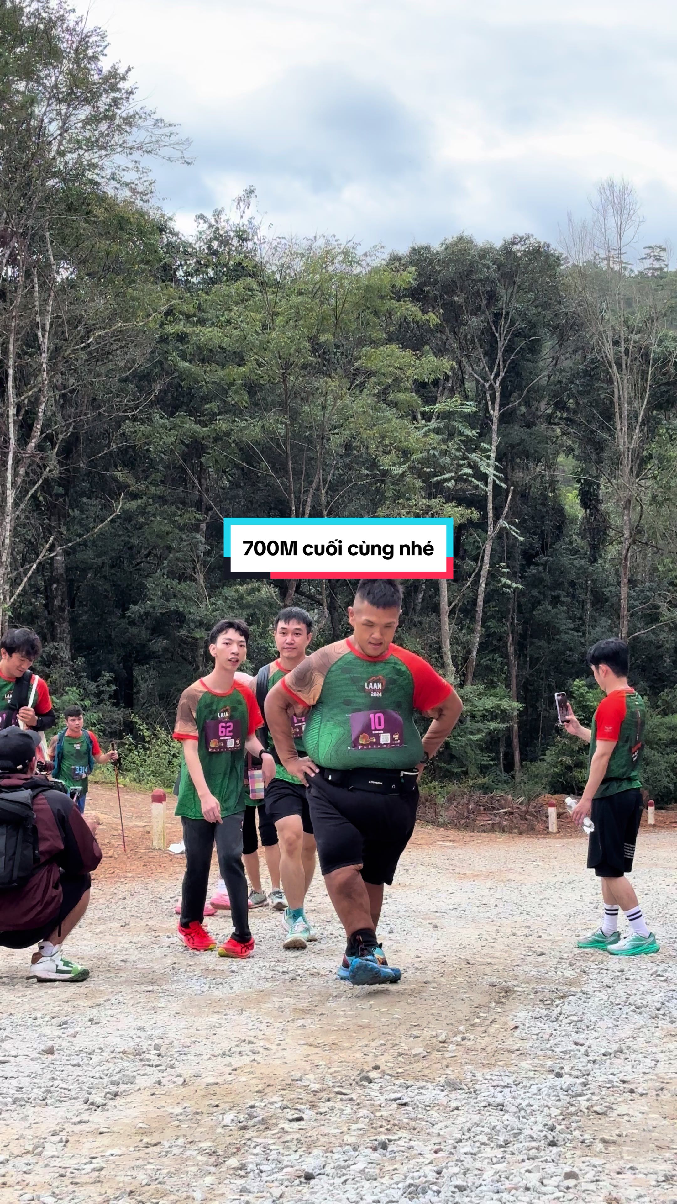 Còn 700m cuối cùng nha ạ #trongnhanbyebeo #laanultratrail #byebeo 