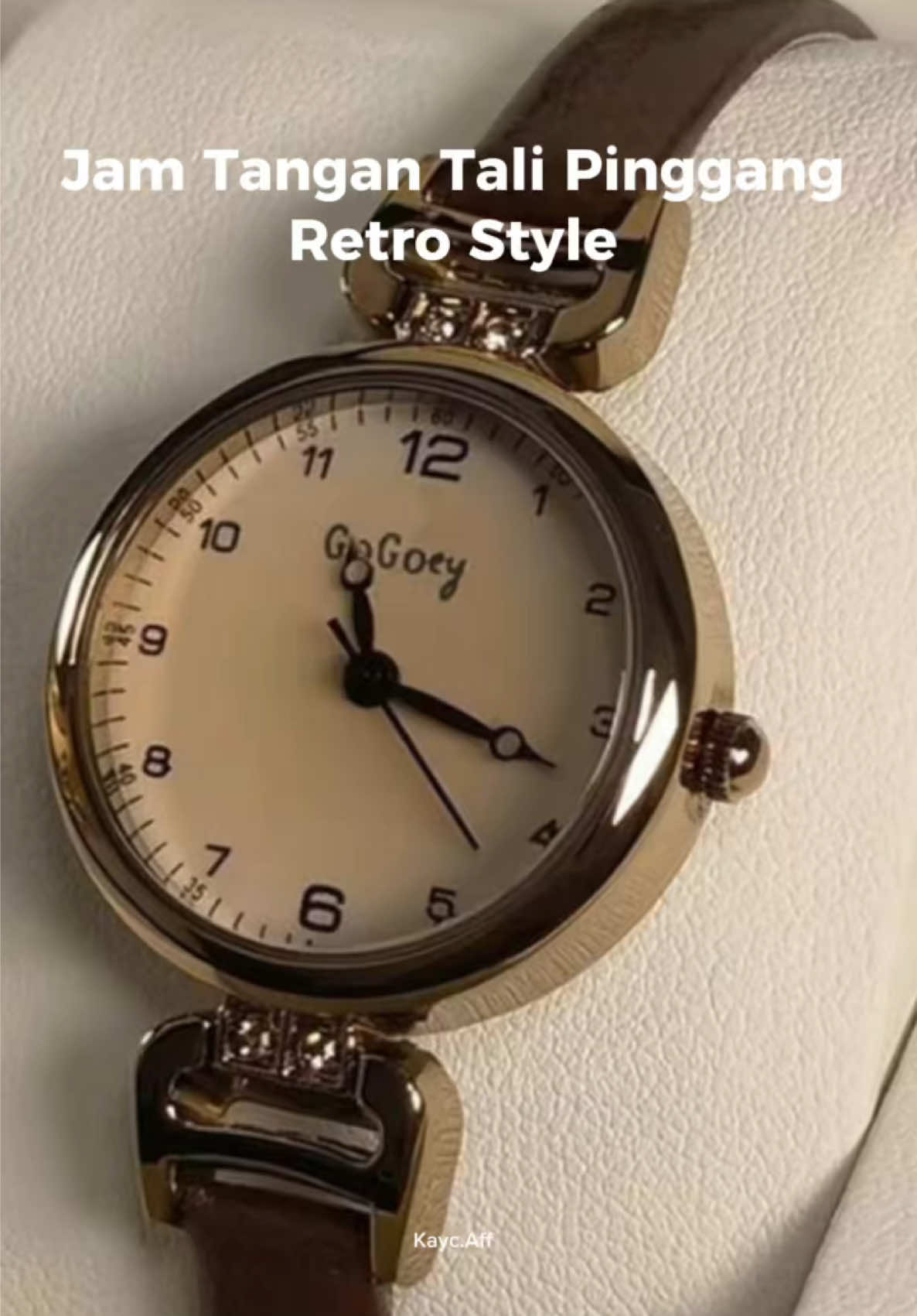 Jam tangan viral retro style. Cantik kan tapi murah je 🥰 #jamtangan #jamtanganviral #jamtangancantik #jamtanganmurah #jamtanganperempuan #ladieswatch 