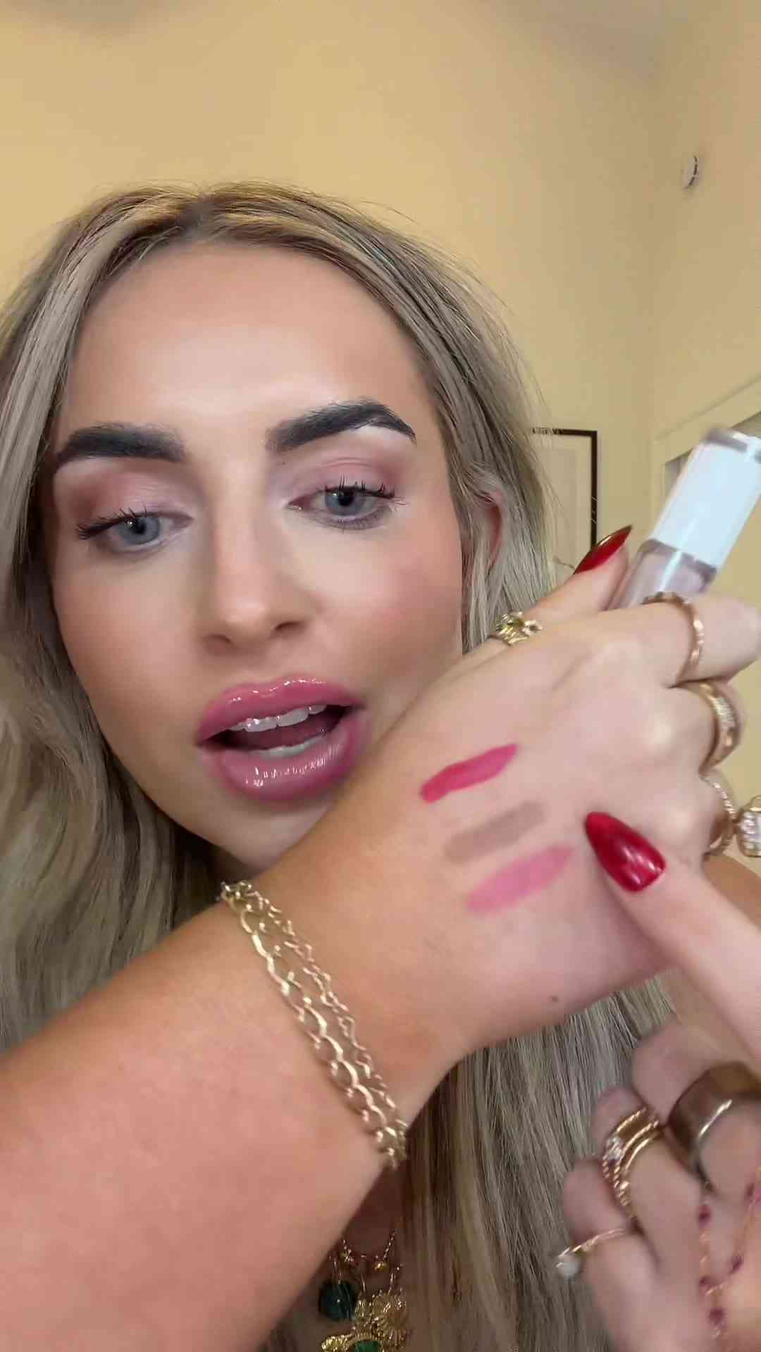 I'm dying at the comments but there's a reason why this color is blowing up literally the perfect baby pink!!! @SACHEU Beauty US #lipstain #babypinklips #lipcombo #lipstainliner #lipliner 