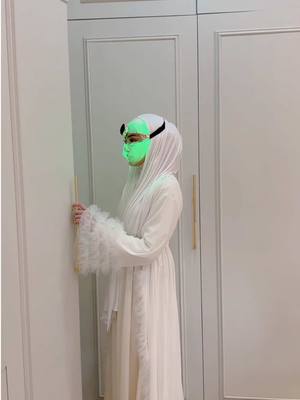 Time to clear the wardrobe…  my helper’s hitting the jackpot 😝