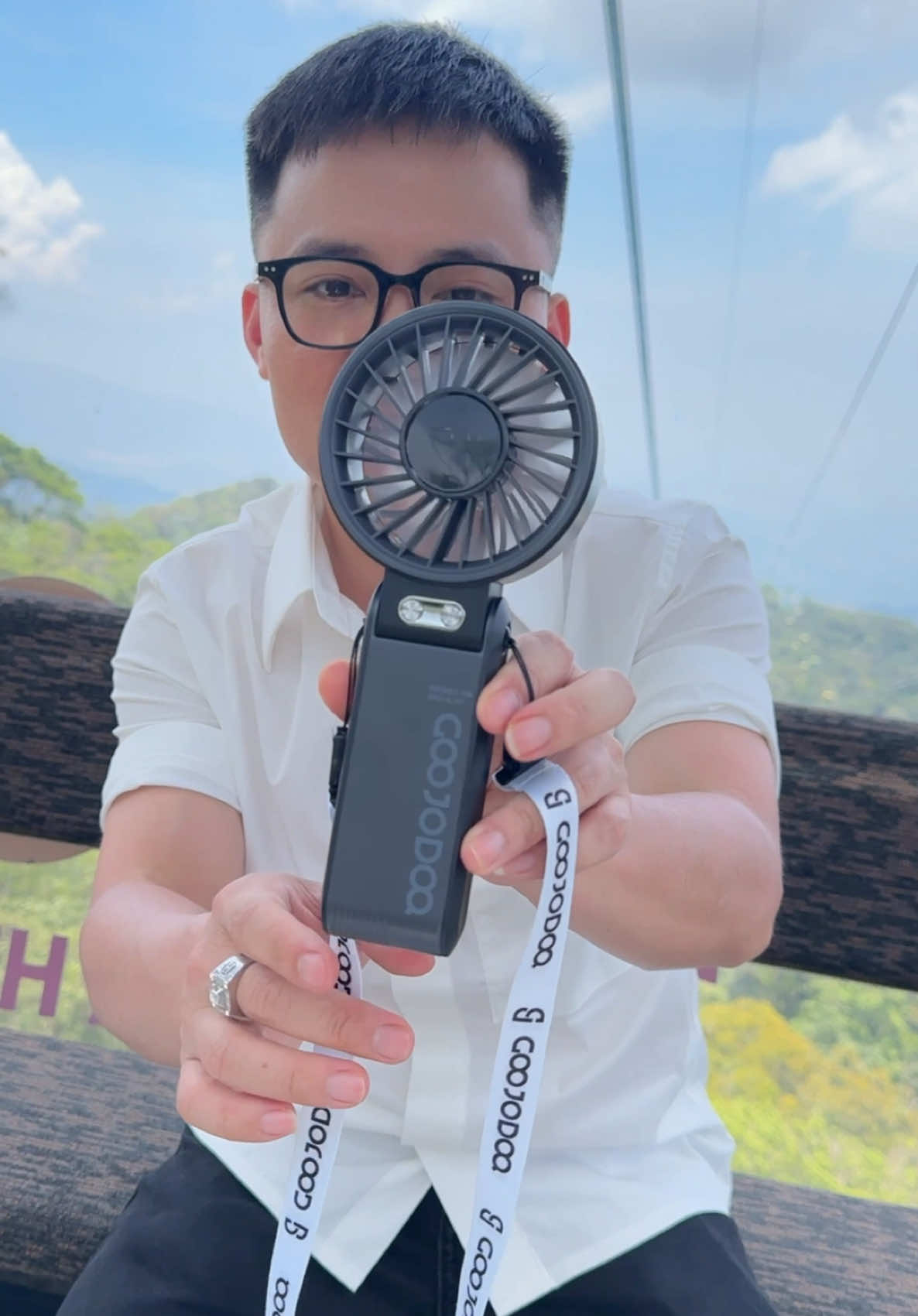 Các Bạn Ơi Có Món Này Cực Kì Hay Các Bạn Nhé#hautroll #hungvlog #batanvlog #danang 