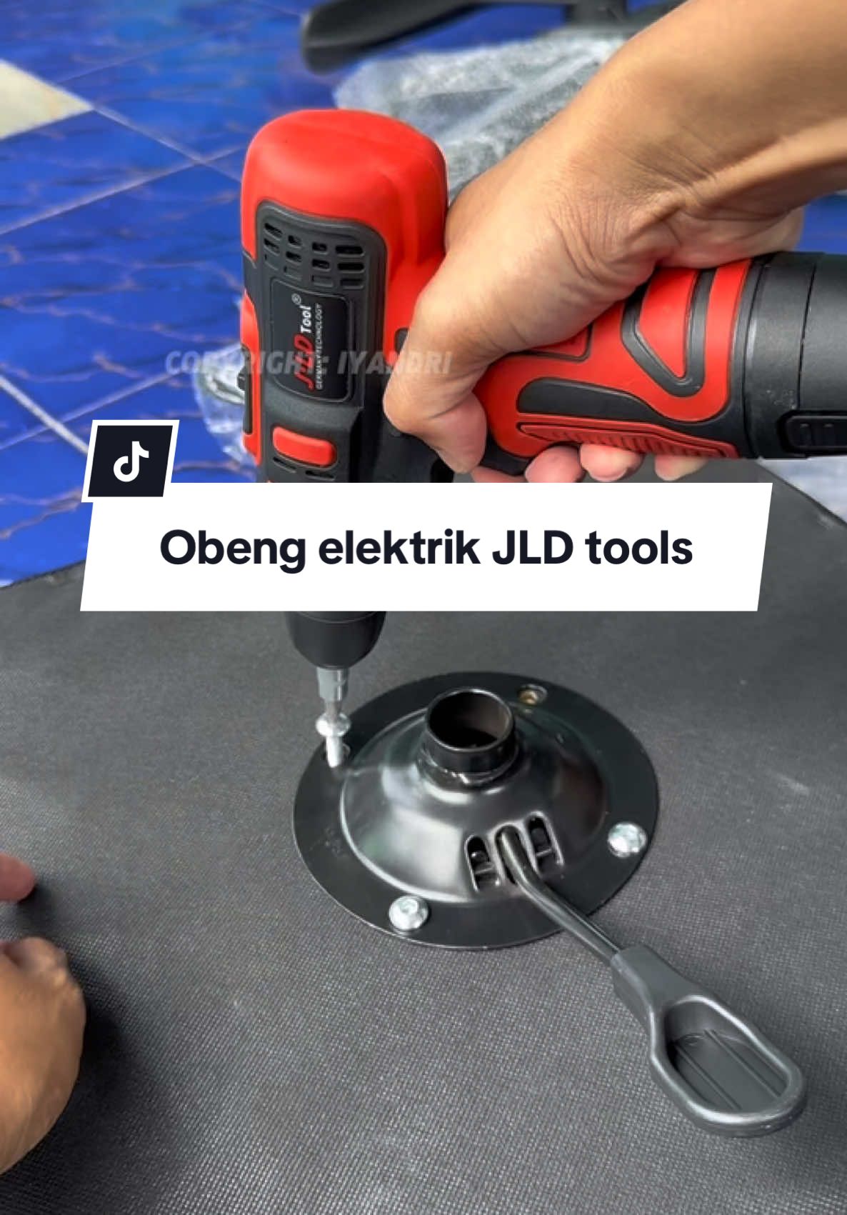 Obeng elektrik JLD TOOLS buat yang suka rakit2 sendiri rekomen banget . Ngirit waktu dan tenaga #Obengelektrik #obengmultifungsi #obenglistrik 