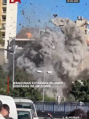 Sebuah bangunan kediaman di Selatan Beirut, Lubnan musnah akibat serangan artileri rejim Zionis Israel.