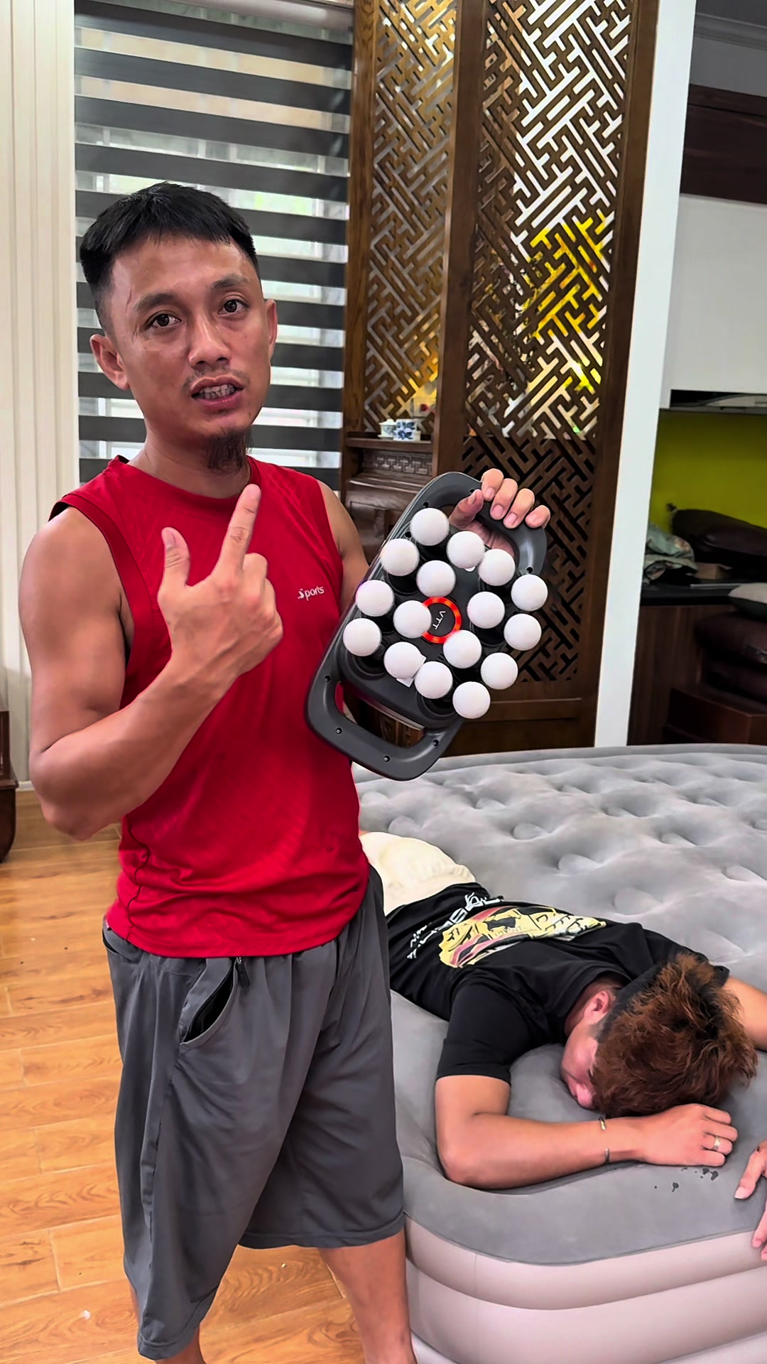 Trải nghiệm máy mat xa sẽ như thế nào #tammaotv #xuhuong #fyp #viral #maymatxacovaigay @Tam Mao TV 