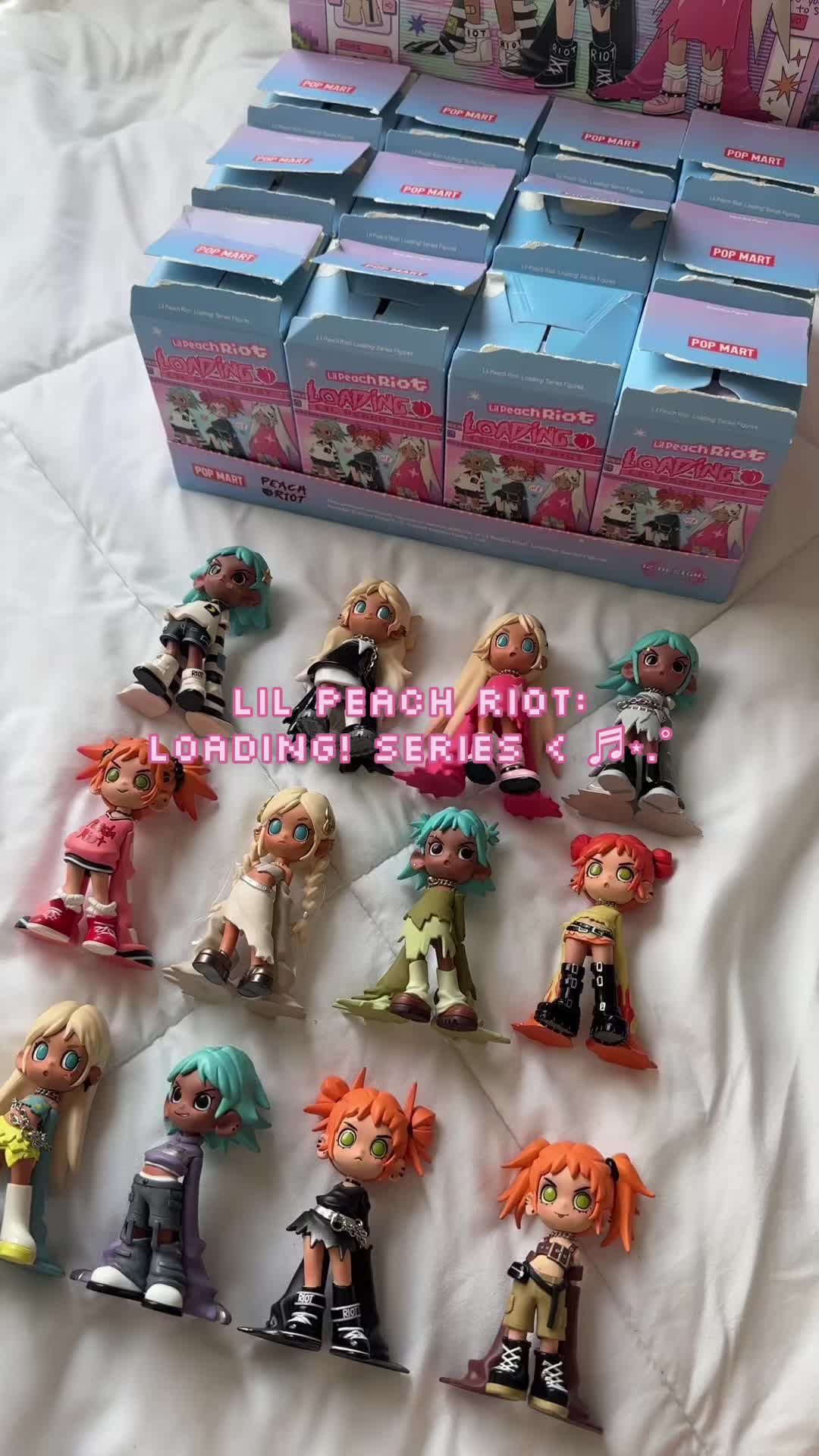 super cute! i heart peach riot so bad! <33 @POP MART US  #popmart #popmartunboxing #peachriotblindbox #peachriot #lilpeachriot #blindbox #blindboxopening #hirono #dimoo #labubu #skullpanda 