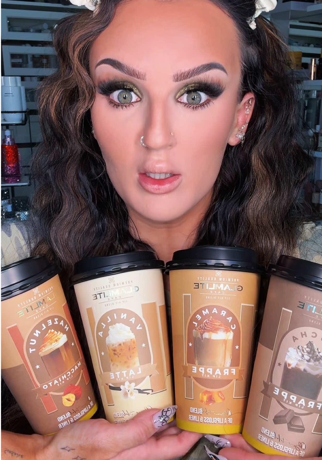 THESE SMELL SO GOOD ITS INSANE… #lipkit #coffee #coffeelipkit #lipcombo 