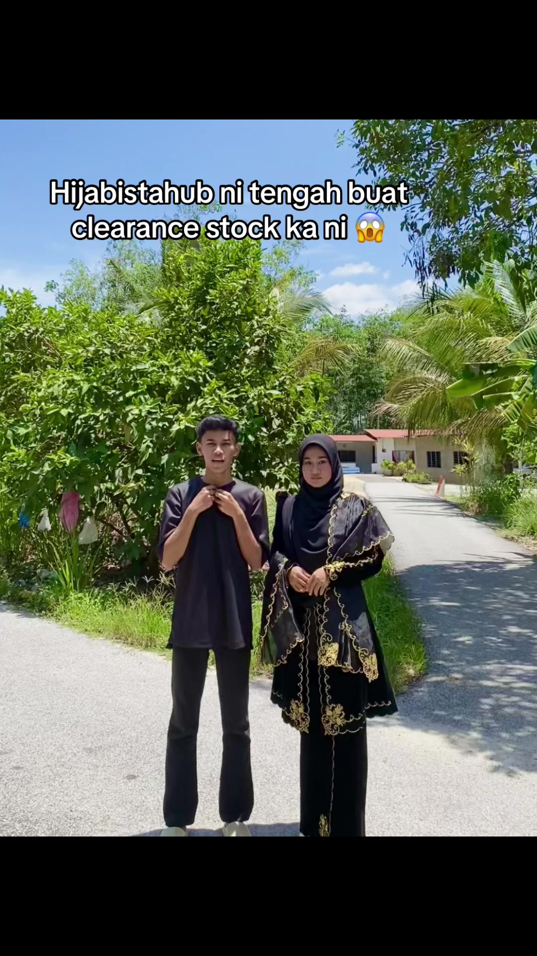 Rasa nk kena tambah collection warna lain pulak dah rasanya ni 😂 #hijabistahub #raya2025 #bajuraya #kebaya #racuntiktok 