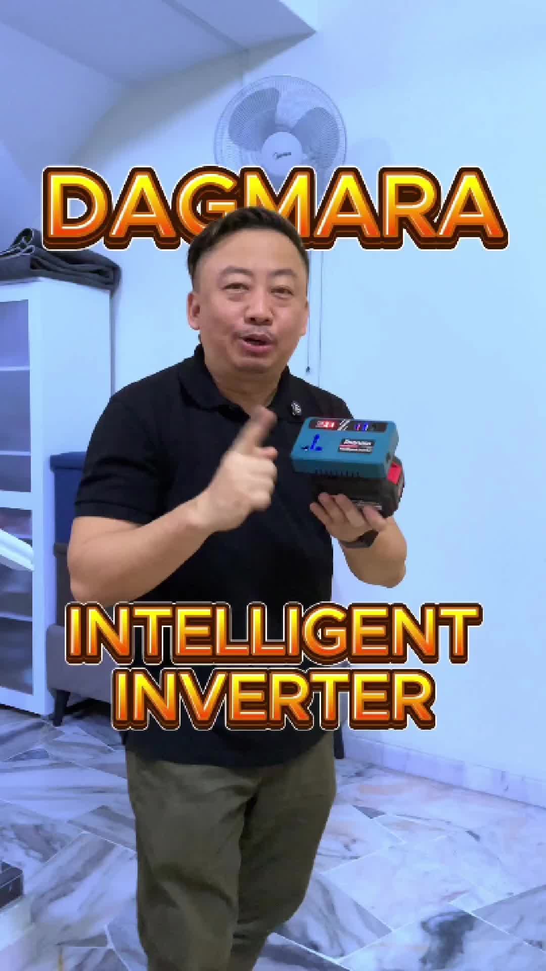 Boleh hidupkan kipas dinding! Inverter Dagmara 20V ni memang padu, standby 1 sekarang. Rumah blackout tak perlu risau kepanasan lg. - Boleh support lampu, kipas & charge device. Ramai tengah cari, korang cepat-cepat grab! #dagmara #inverter #shahrulnico #esmediamcn 