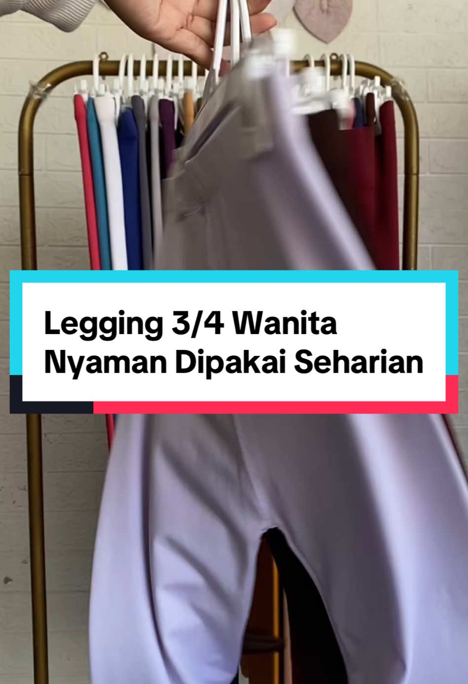 Legging pendek 3/4 atau 7/8 wanita dewasa tebal kain elastis , lembut dan nyaman dipakai seharian.   celana legging 7⁄8 cewek Ready 3 ukuran standar, jumbo bigsize superjumbo  #leggingpendek #legging #celanaleggingpendekwanita #leggingwanitadewasa  #legging7per8  #legginglembut #leggingpendekwanita #celanapendekwanita #leggingsportolahraga#celanadalamanwanitadewasa 