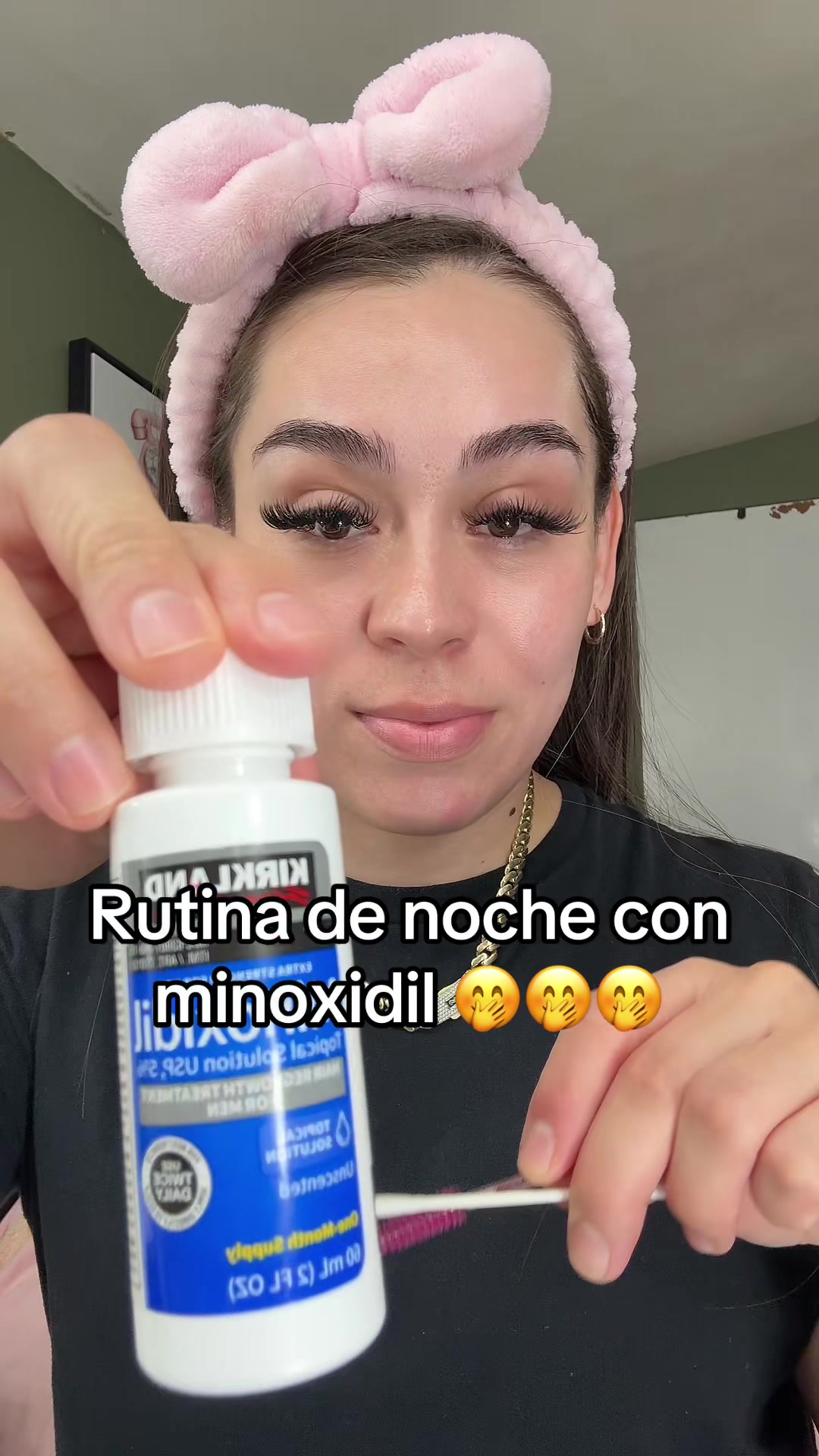 Rutina de noche con minoxidil 😍😍 #minoxidilresult #minoxidilkirkland #minoxidil #cejaspobladas #cejasbonitas #cejasperfectas #cejastutorial #cabellolargo #crecimientodelcabello #paratiii #paratiiii 