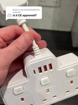 Replying to @user3456323082253 power strip plug socket extension. #powerstrip #plugsocket #electric #powercable #plugextension #powersocket #home #office #gamingset #tiktokmademebuyit #spotlight #spotlightfinds #productreview 