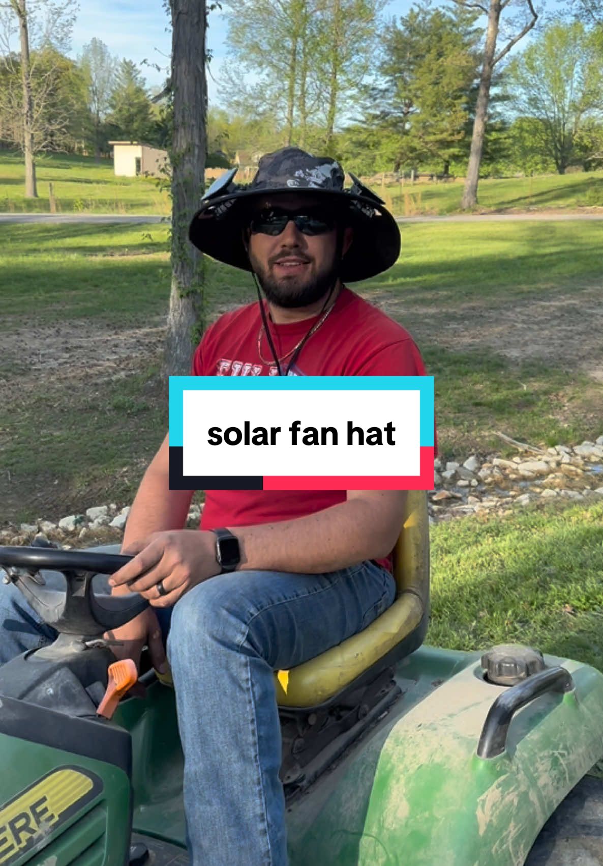 solar powered fan hat, the men love this one to beat that summer heat #fanhat #beattheheat #portablefan #fishinghat 