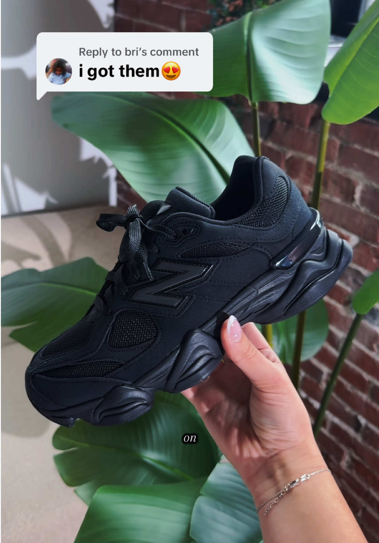 Replying to @bri The most anticipated New Balance 9060 release…. #blacknewbalance #newbalance9060  #blackcat #blackcatnewbalance 