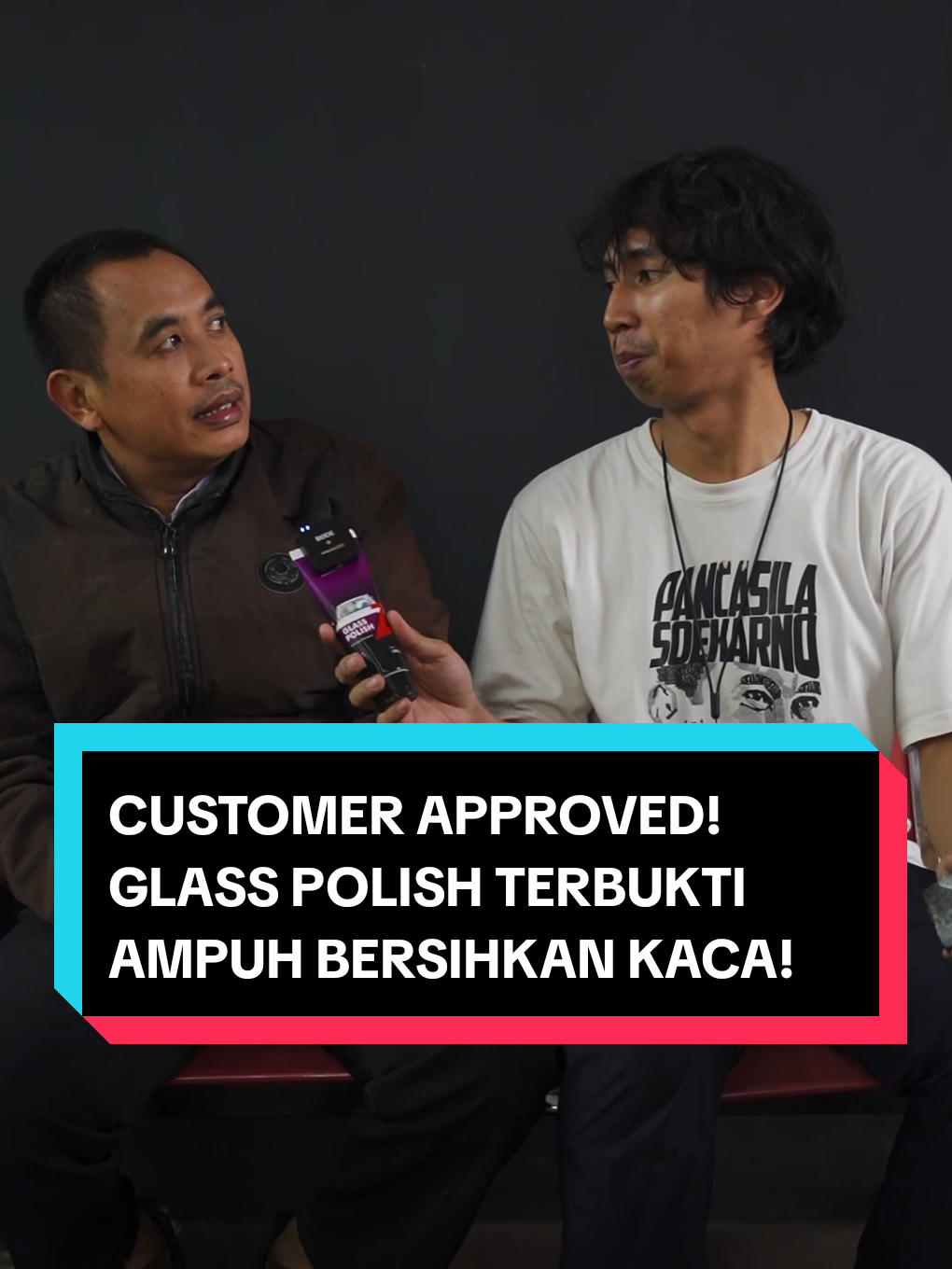Udah ga perlu diragukan lagi kekuatan Zerone Glass Polish buat bersihkan kaca dari debu, jamur, dan kotoran💯😍 Buktikan dan rasakan sekarang juga!! #pembersihjamurkacamobil #jamurkacamobil #jamurkaca #penghilangjamurkacamobil #glasspolish #glasspolishzerone #zeronejapan 
