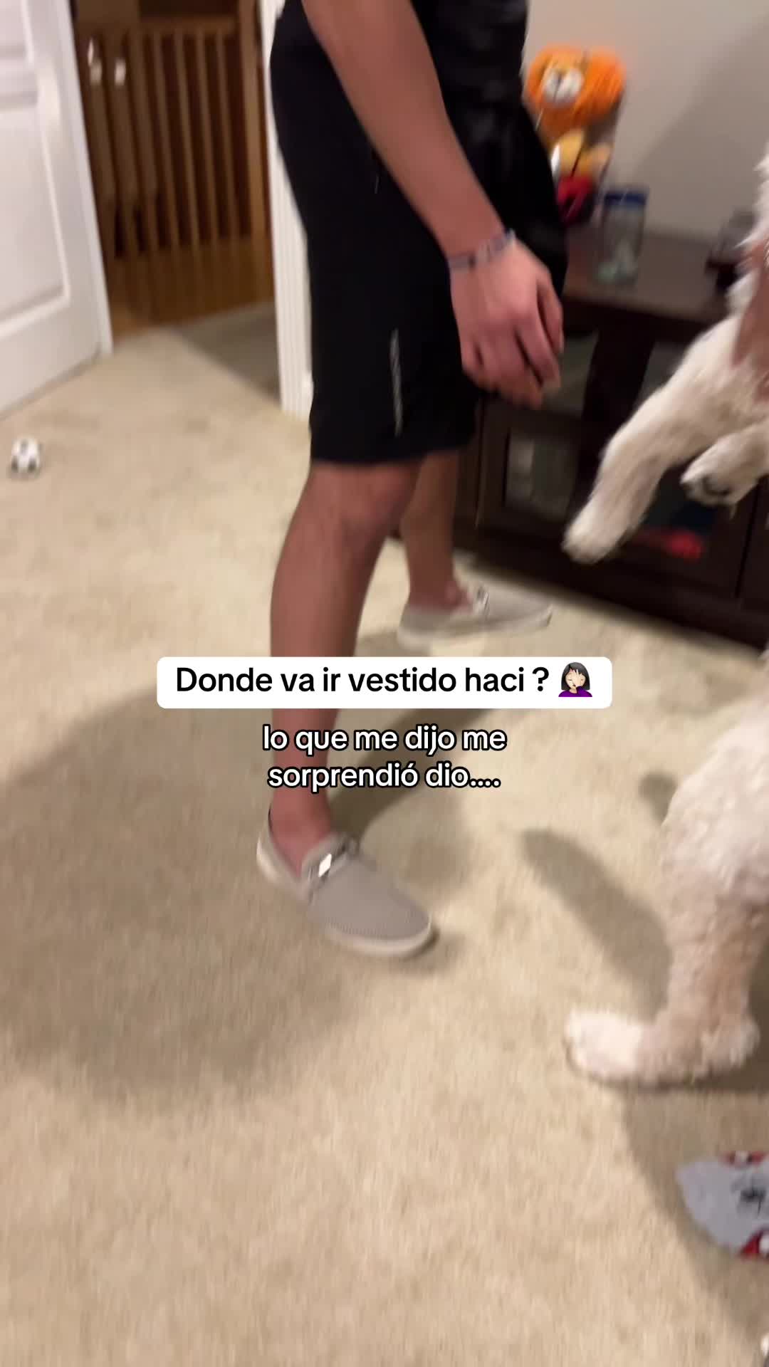 Para los que tienen dolor de pies abajo, esto les va ayudar.  #dolorderodilla #dolordepies #bienestar #cuidarte #cuerposano #cuerpofitness #tiktokmehizover #tiktokmehizocomprarlo #mexicanoschingones #latinosenusa #productosvirales #productos #tiktokshopsummersale #tiktokshopespañol #tiktokshoplatinos 