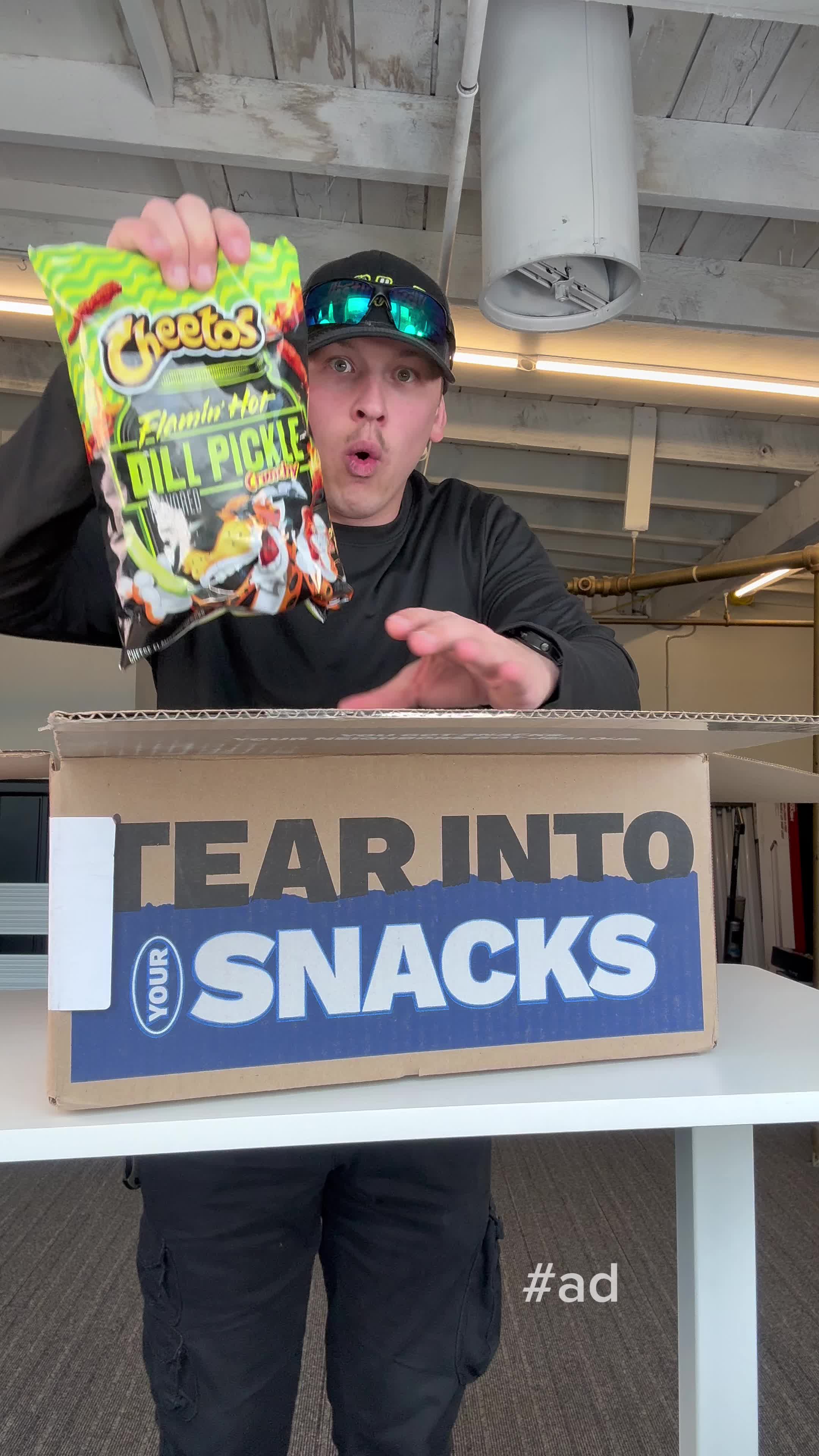 #ad OK THESE ARE MY NEW FAVORITE @Chester Cheetah #cheetosflaminhotdillpickle #cheetos #fritolay #tiktokshoprestock 