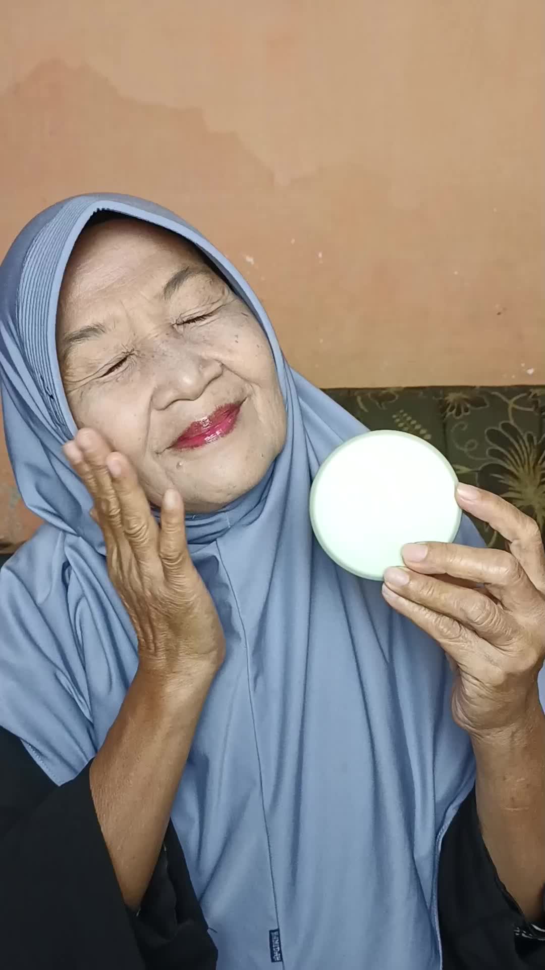 cushion terbaik di 2025 #fypシ゚ #wardahcolorfitstudio #cushionwardah #ownyourshadewardah #DiskonWardahPasarKOL #loyaliststarswardah #wardahaffiliate #PCHjugaPNS 