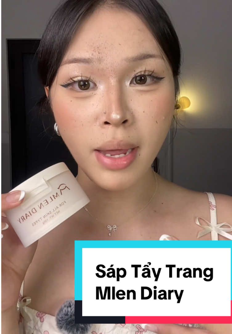 mấy bà da mụn thì đổi qua sáp tt cho tui nha ko là bị sẹo ý 🥹🫶 #mlendiary #saptaytrang #skincare #gaidaolilrae #xuhuongtiktok #reviewlamdep #beautytok #goclamdep #viral #fyp 