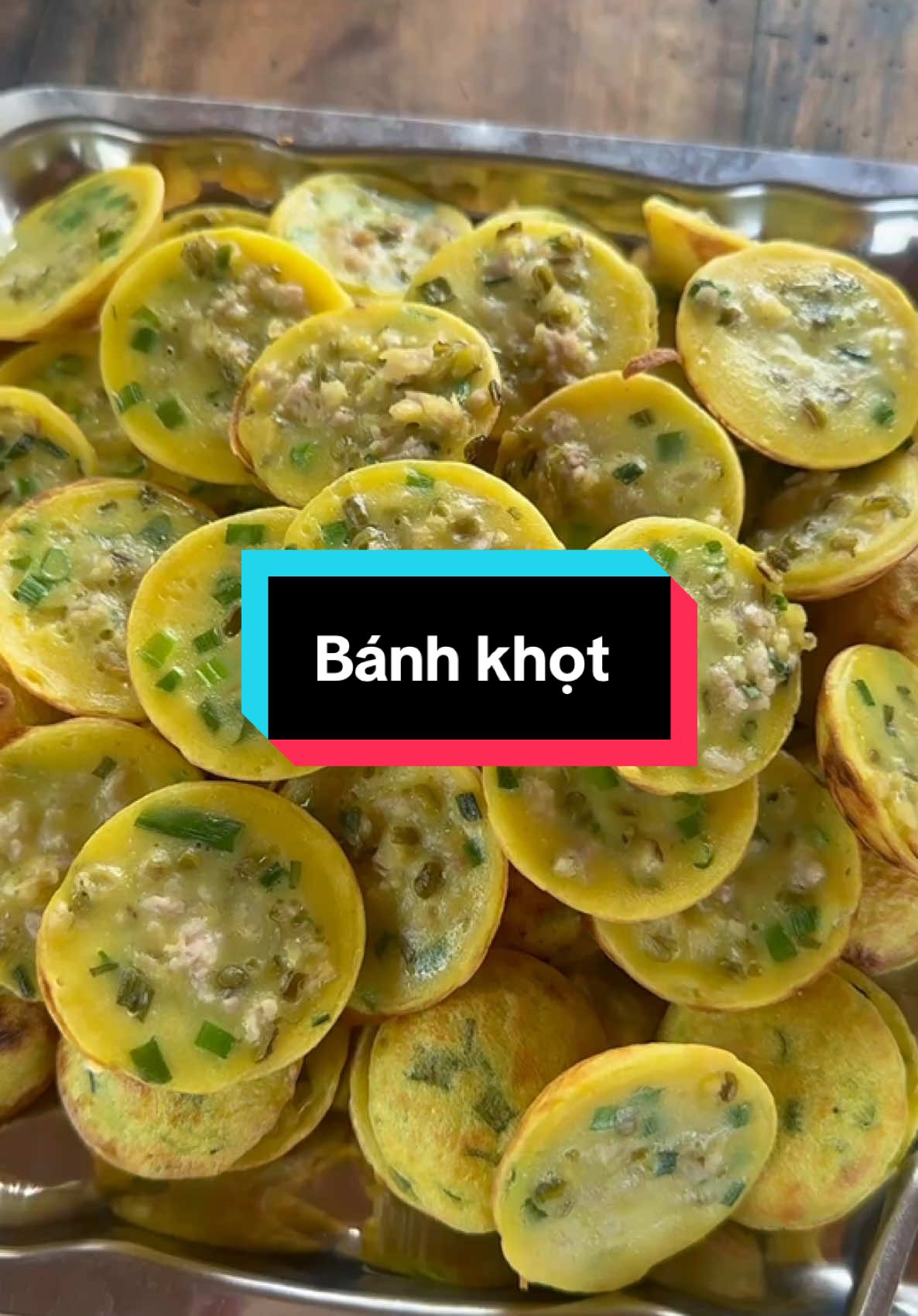 2 chị em cùng nhau làm bánh khọt #royalqueen #kemhuynamchuanykhoa #hoangthinhan 