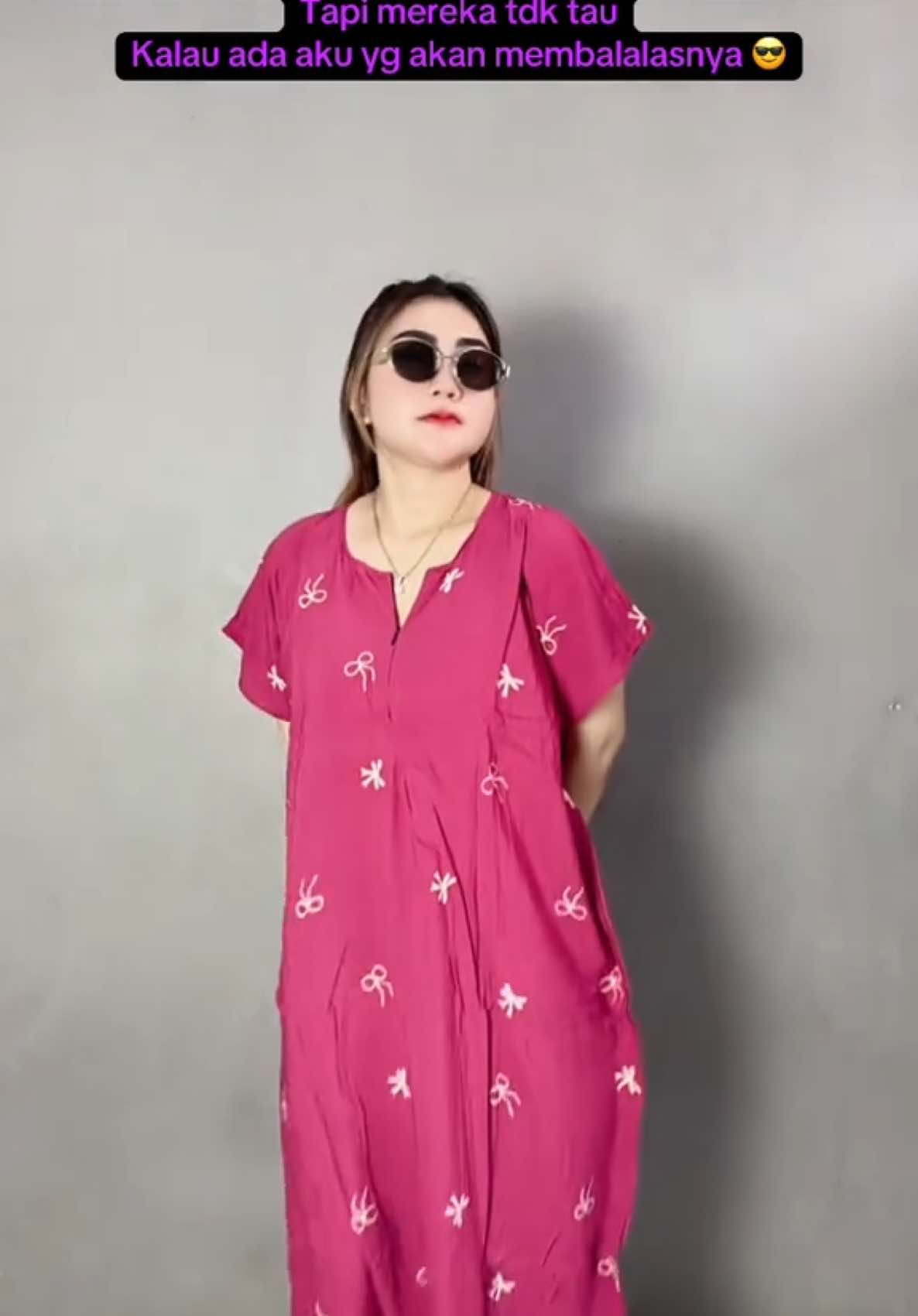Daster yg aq pakek klik keranjang kuningnyaa bundaku🥰😘#wibgajian#belilokal#dasterjumbo#dasterrayon#dasterwanita