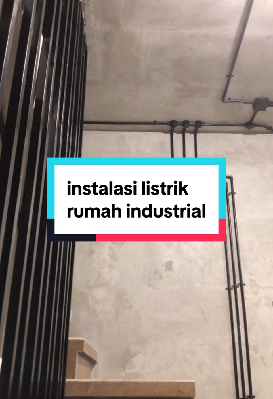 spill produk instalasi kelistrikan luar dinding/outbow untuk rumah industrial #instalasilistrik #instalasilistrikrumah #instlalasilistrikoutbow #instalasilistrikluardinding #instalasilistrikrumahindustrial #rumahindustrial #kelistrikanrumah #pipaconduit #pipaconduitlistrik #pipaconduithitam #saklar #saklarhitam #stopkontak #stopkontakhitam #stopkontakoutdoor 