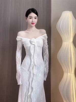 Mong chúng ta cố gắng thêm chút nữa, vì thứ muốn mua, vì nơi muốn đến, vì người muốn ở bên 🫶🏻