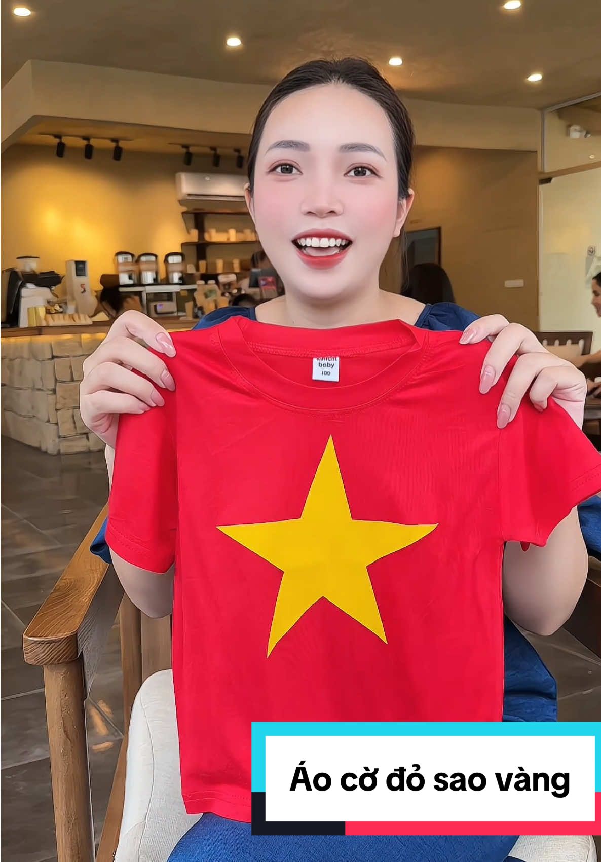 Áo cờ đỏ sao vàng cho cả gia đình đi chơi lễ #meminmax95 #aocodosaovang #aosaovang #aogiadinh 