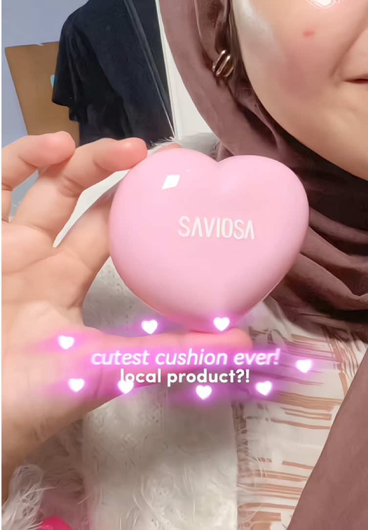 kalian harus tau produk lokal satuu iniii!!!! asli deh saviosa kalo keluarin produk lucu lucu banget gakuaat😭💗  #LoveAtTheFirstSwipe #CupidCushion #SaviosaBeauty 