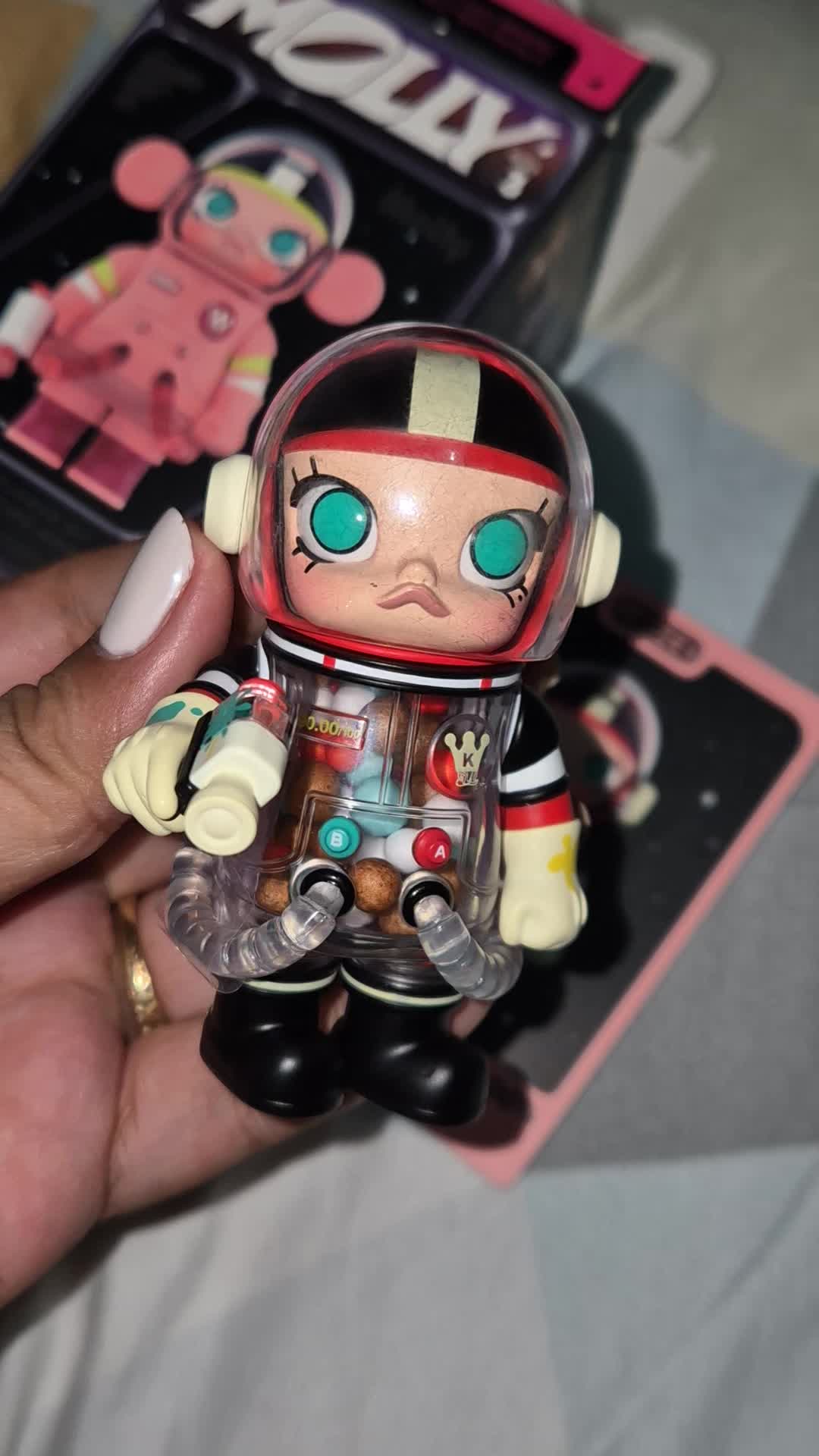 Molly 100% Graffiti v3 #fypシ゚viral #lovestylishmnl #blindbox #affiliate #affiliatemarketing #foryou #fyp #molly 