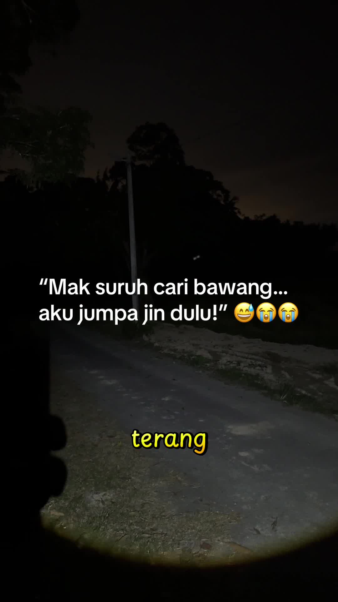 Lampu Kepala 3 Warna #Lampukepala #Torchlight #LampuSuluh #Hiking #JualanTiktok #RacunTiktok #MasukBerandaFYP #fyp #Lampu #HeadLamp #Camping #Dusun #DiY #SifuYusuf 
