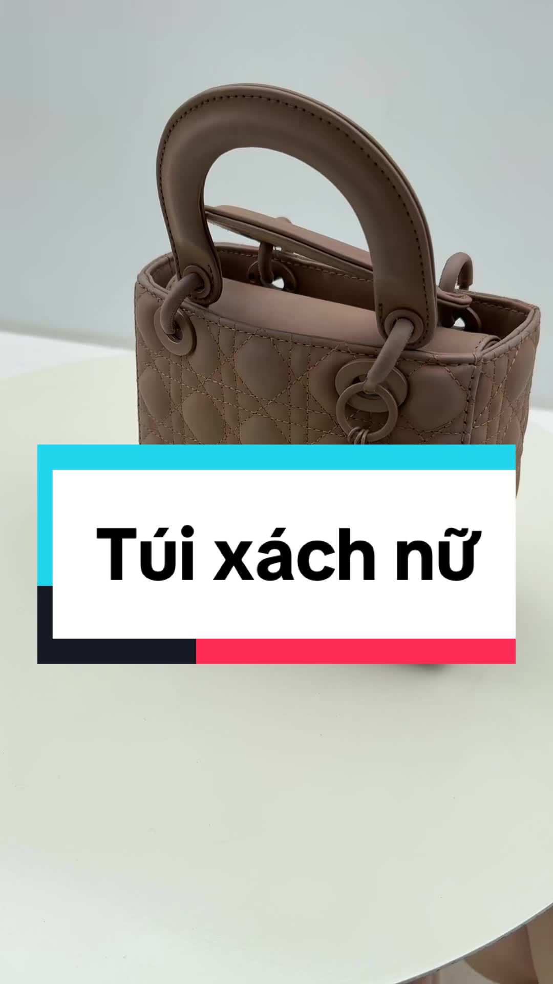 Túi này xinh dã man 🥰#huynhmongnhu 